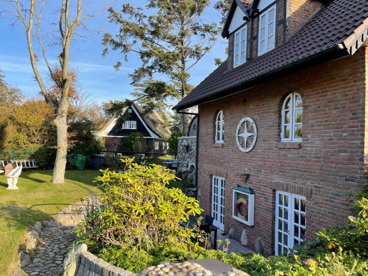 Huus Luttenblick Wyk auf Föhr Eksteriør billede